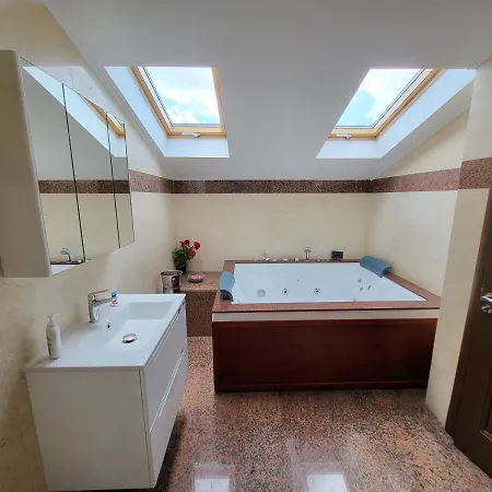 Apartment Mega Mall Monza Super Bukarest