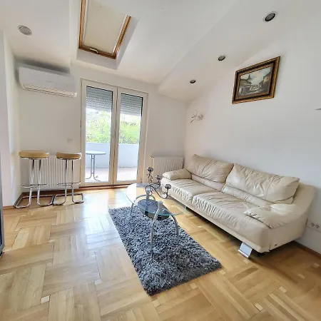 Appartement Mega Mall Monza Super